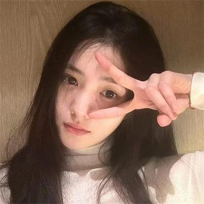 不一样的本能海报